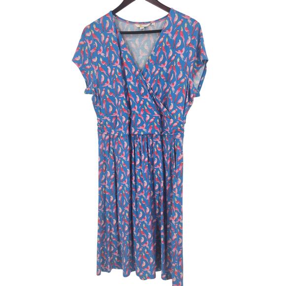 Boden Dresses & Skirts - Boden blue parrot midi dress size 12R pink red pockets